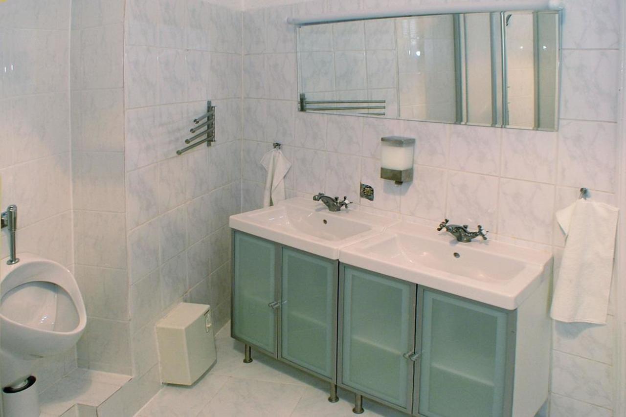 Hotel Guesthouse21 3*